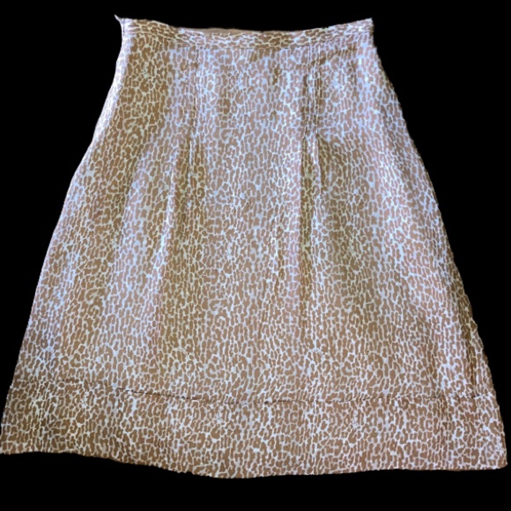 Classic Silk Burberry Leopard Cheetah 🦒 Animal Print skirt sz 4 - Picture 5 of 10